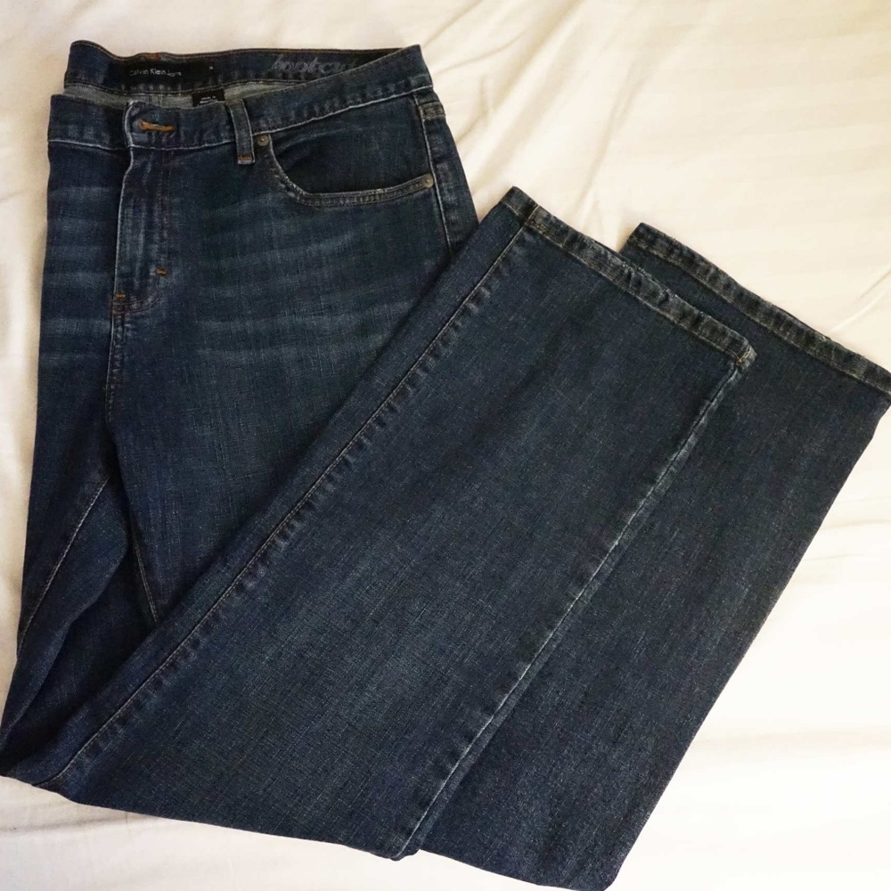 CALVIN KLEIN Women's bootcut WOMEN JEANS SIZE 14